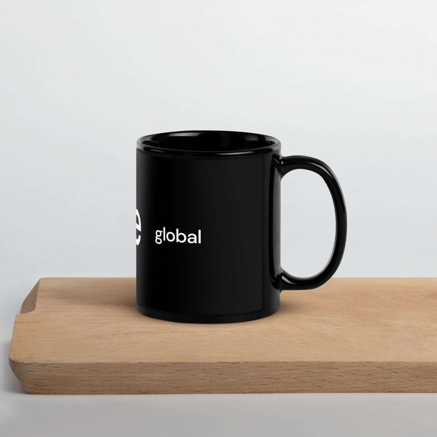 Mavie Global Black Glossy Mug