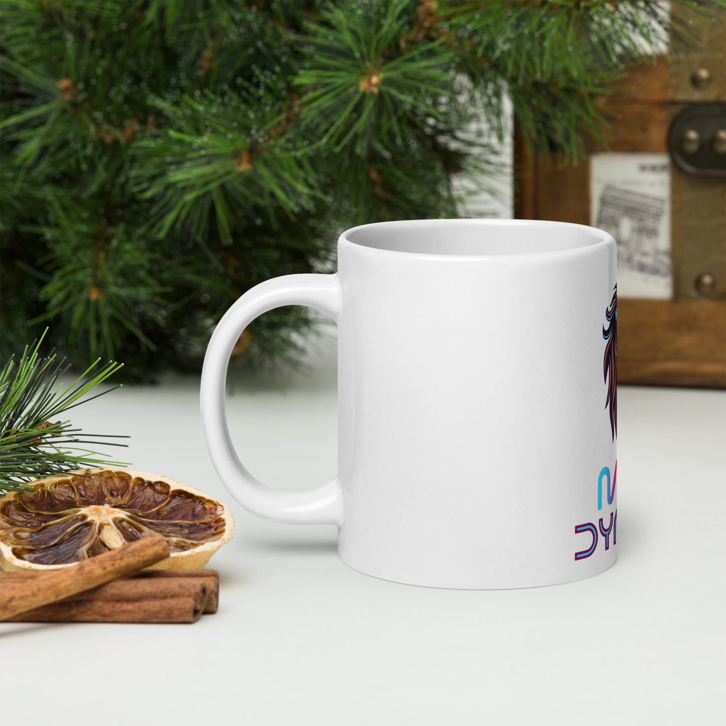 Mavie Dynamic White glossy mug