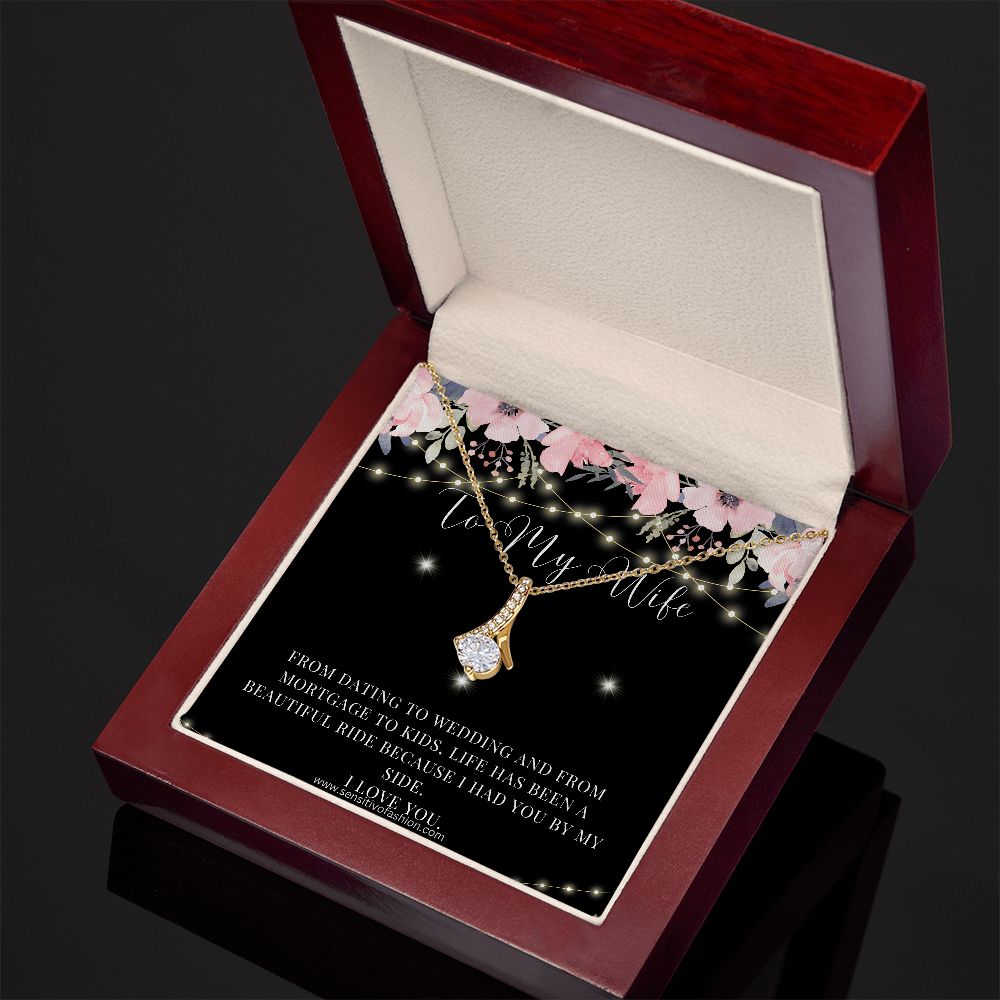 Anniversary Beauty Necklace