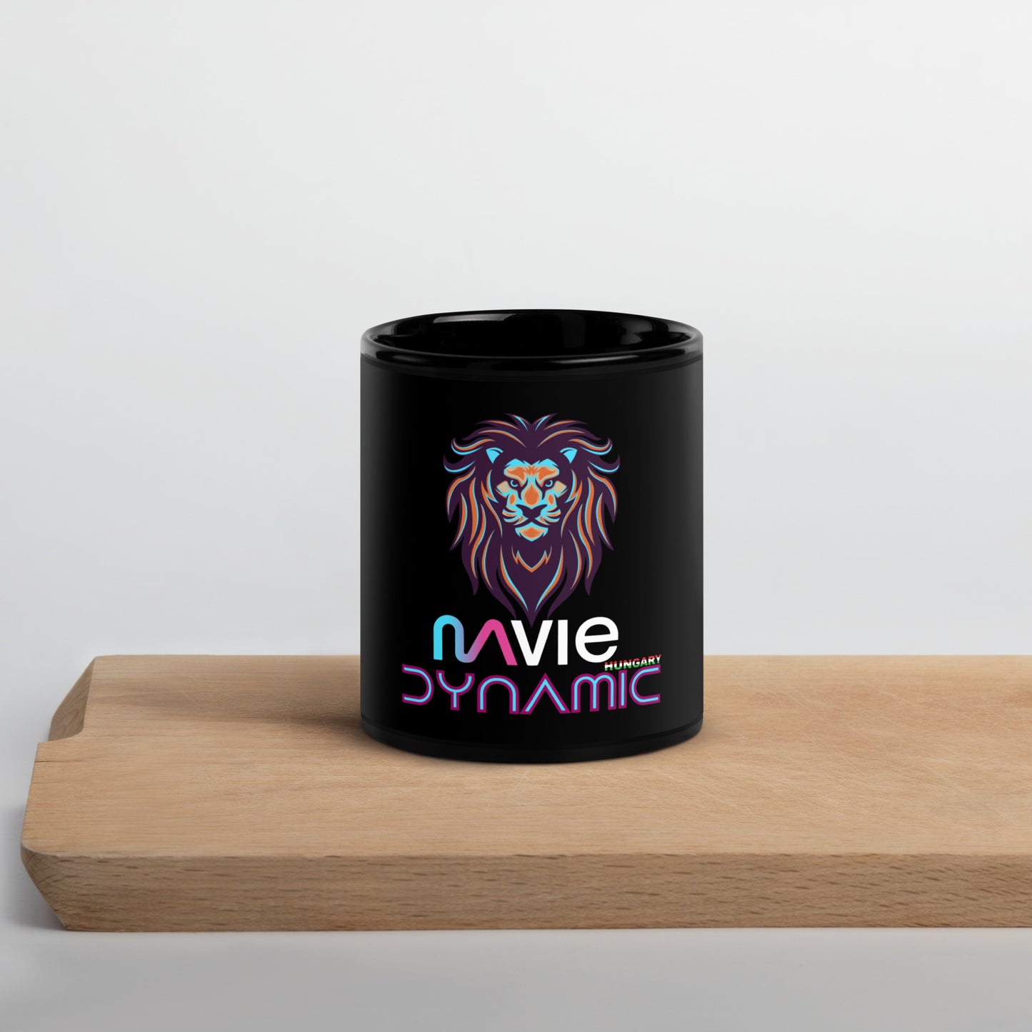 Mavie Dynamic Black Glossy Mug