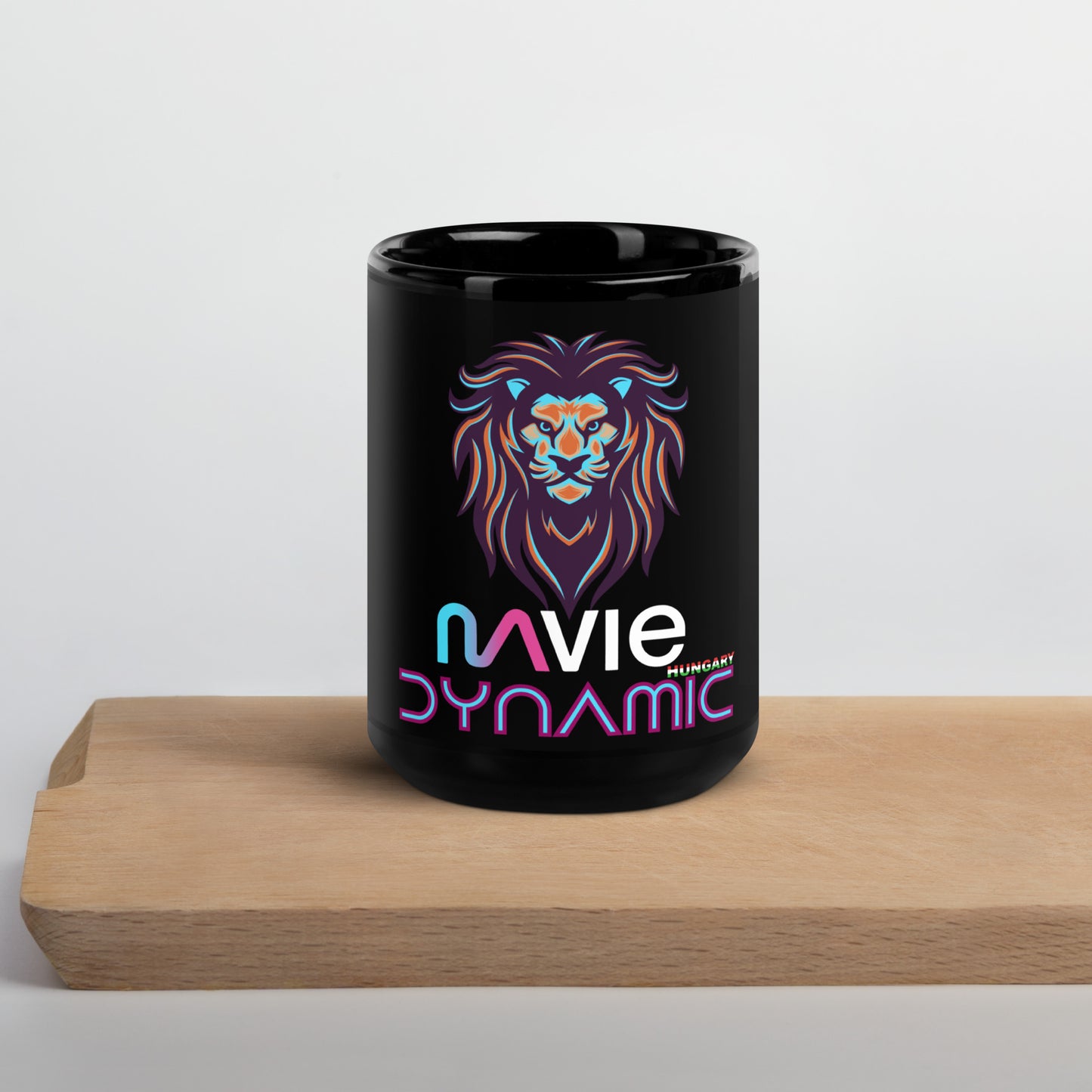 Mavie Dynamic Black Glossy Mug