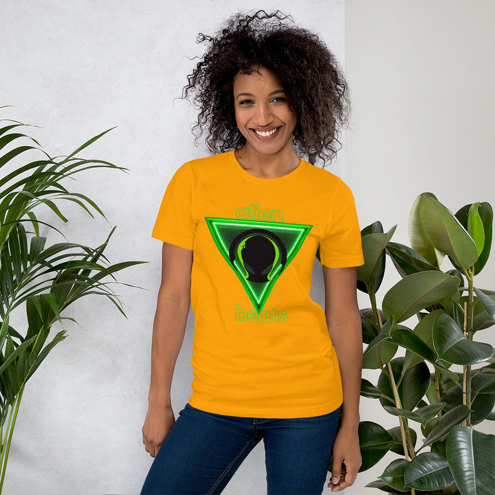 Alien Beats Unisex t-shirt