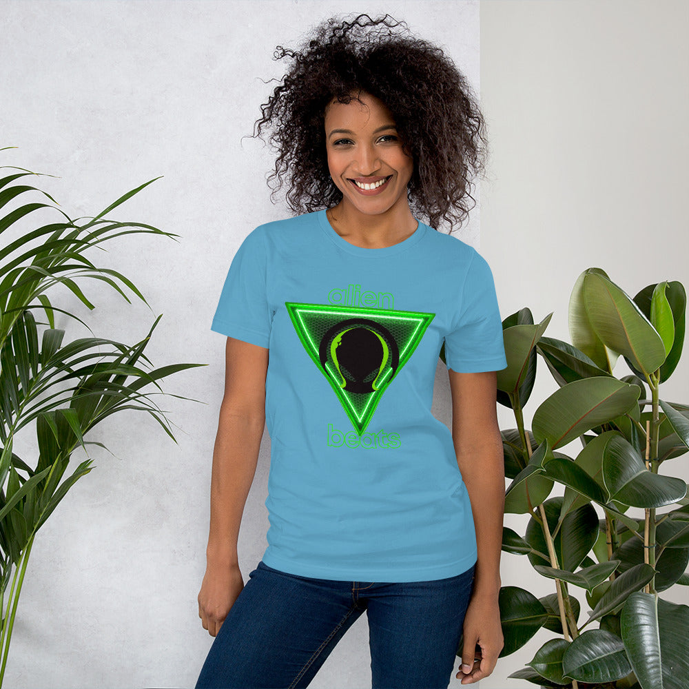 Alien Beats Unisex t-shirt